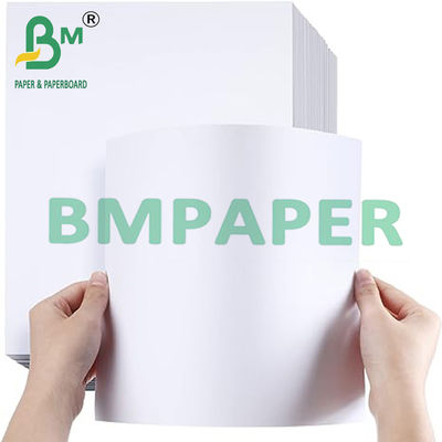 Finition lisse papier de jeu professionnel standard avec cœur bleu