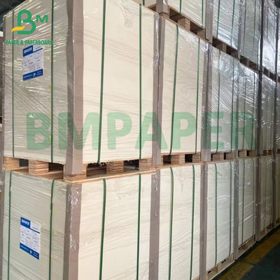 Papier de copie sans carbone blanc rose jaune de 50 à 60 g CCP pour les factures