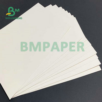 0.4 mm 0,6 mm 0,9 mm Carton absorbant blanc non recouvert pour la fabrication de chaussettes de montagne d'hôtel