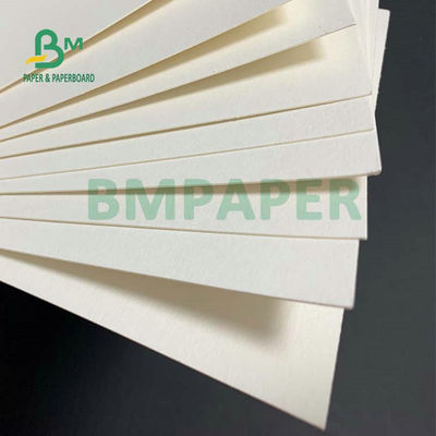0.4 mm 0,6 mm 0,9 mm Carton absorbant blanc non recouvert pour la fabrication de chaussettes de montagne d'hôtel