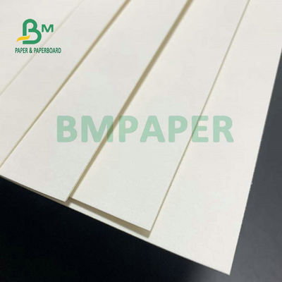 0.4 mm 0,6 mm 0,9 mm Carton absorbant blanc non recouvert pour la fabrication de chaussettes de montagne d'hôtel