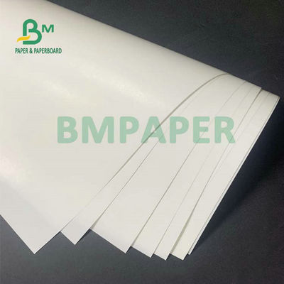 60 gm 90 gm Haute résistance à l'humidité C1S Feuille d'étiquette Blanc en rouleau