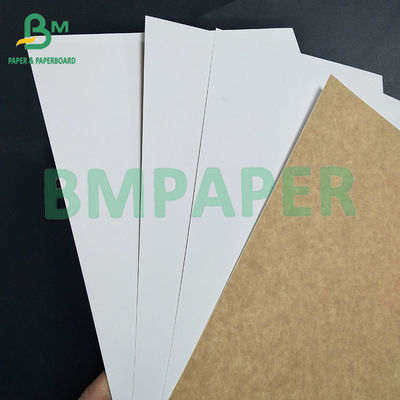 Papeterie en carton recouverte de papier Kraft à l'arrière Blanc à l'avant recouvert de papier Kraft à l'arrière Rouleaux de papier pour emballage de boissons en conserve