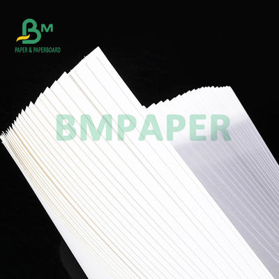 70 gm de papier kraft blanchi blanc pour sacs de magasinage 700 x 1000 mm Bonne résistance