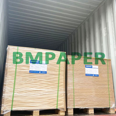 Matériau recyclé de 30" x 150ft rouleau de papier artisanal brun pour l'emballage