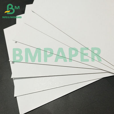 Personnaliser la taille Single Side Faible coût et absorption d'encre élevée Duplex Board pour boîte d'emballage de produit