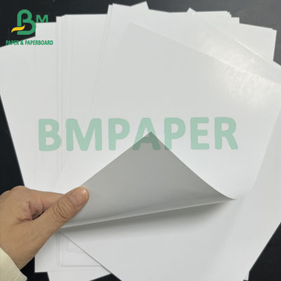 Papier d'art C2S recyclable de 300 gm blanc double face recouvert de papier
