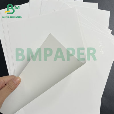 Bonne stabilité d'impression 250gm Carton blanc pour boîte de cosmétiques