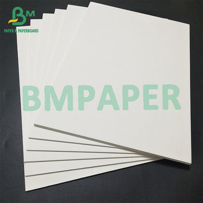 Pâte de bois vierge Blanc naturel à haute absorption de l'eau 0,7 mm 1,0 mm 1,5 mm Papier absorbant l'humidité
