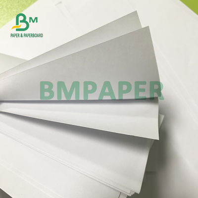 Différents livres Impression de papier blanc sans revêtement UWF de 100 grammes