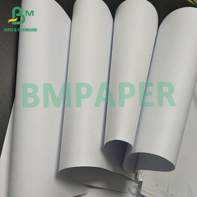 60 grammes x 28 pouces de papier jumbo de grains de bois et de papier de liaison pour divers livres et manuels