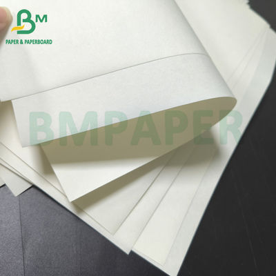 Papier à imprimer en vrac, de couleur légèrement crémeuse, sans revêtement