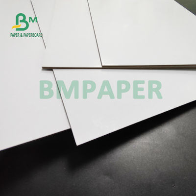1 mm 2 mm Laminé à 2 côtés enduit de carton de couleur blanche pour les pages d'album photo