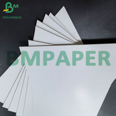 250g 400g Double coté Blanc Carton dur Jamme de papier de service pour T-shirt