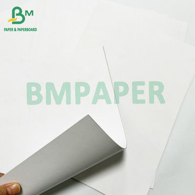 300 gm de pâte recyclée doubles côtés lisses revêtus de carton blanc
