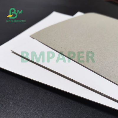 1.5 mm 2 mm Panneau double recouvert de blanc laminé pour boîte à vêtements 700 x 1020 mm