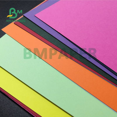 230 grammes Couverture de papier à reliure en carton multicolore Haute rigidité 22" x 28"