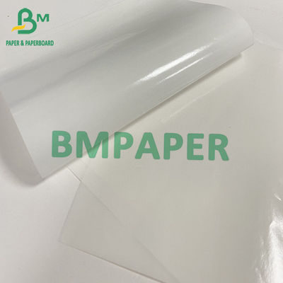 Glassine 1 côté siliconé blanc pour l'étiquette papier auto-adhésif de base de libération de papier 60gsm 1530mm 1100mm 787mm rouleau