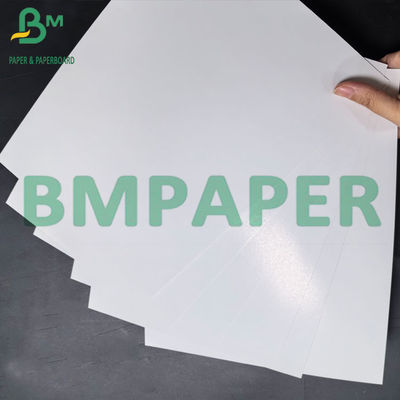 210 à 400 gm Blancheur élevée 93% Carte C2S Papier revêtu à deux côtés pour brochures