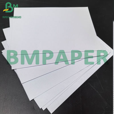 1.5mm 2.5mm 3 couches de carton ondulé blanc Emballage de carton blanchi