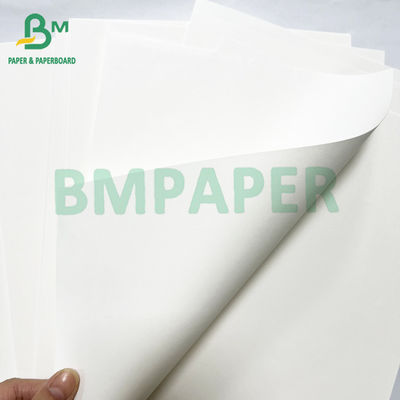 Le livre en couleur en ivoire est imprimé sur papier jumbo roll 40lb 60lb texte décalé