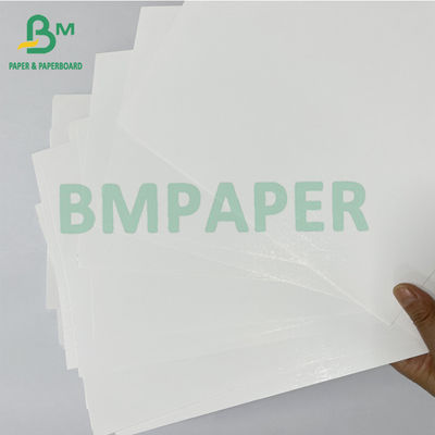 250 gm Deux côtés revêtus Lisse Bonne stabilité de la couleur Papier Art en soie