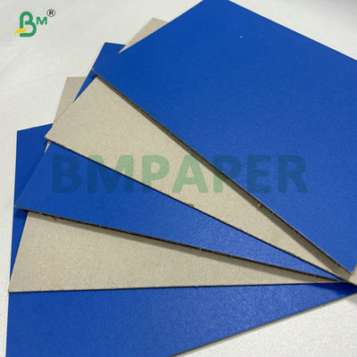 2mm 2,5mm Un côté bleu laminé gris arrière-planche pour la boîte cadeau 31 x 43 pouces