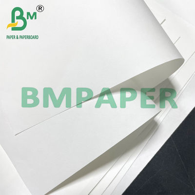 40 g 50 g Papier kraft blanc MG recouvert d'un côté pour sacs d'emballage alimentaire