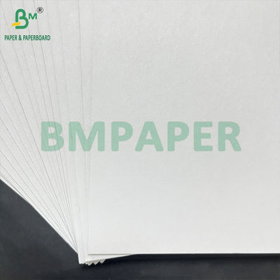 Surface brillante 1 mm 1,5 mm épaisseur arrière blanc planche duplex noyau gris 102 x 72 cm