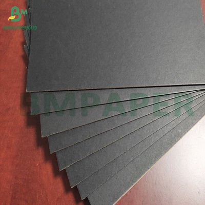 Feuilles de carton laminé noir résistant 1 mm 1,2 mm pour les diviseurs