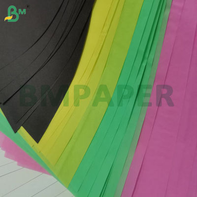 30g - 90g papier de couche de gâteau non revêtu, filetage coloré résistant aux températures élevées