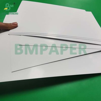100 lb 270GSM C2S couverture brillante pour le magazine 12' x 18' image supérieure sans acide