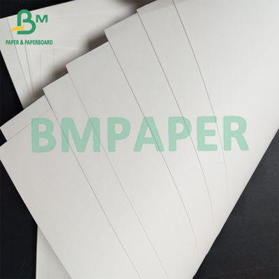 120 grammes de papier kraft blanc Densité en rouleau 70 centimètres Pour les sacs kraft