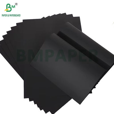 400GSM Papier noir pour album photo 700 X 1000 mm Bonne résistance Pâte vierge