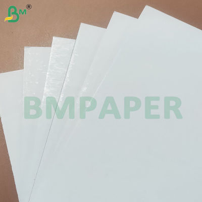 Épaisseur 300 gm Carton gris de haute qualité Blanc enduit pour boîte