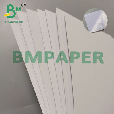 300 grammes de papier de cartes à jouer au noyau bleu C2S