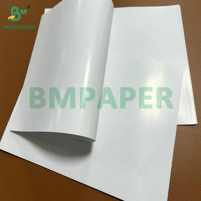 150 grammes 170 grammes papier revêtu de haute brillance pour l'impression offset 900 x 1194 mm
