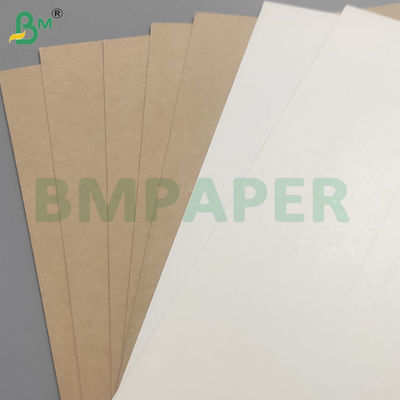Feuilles de papier en PE revêtues d'une rigidité élevée, résistantes aux fuites, pour les contenants alimentaires