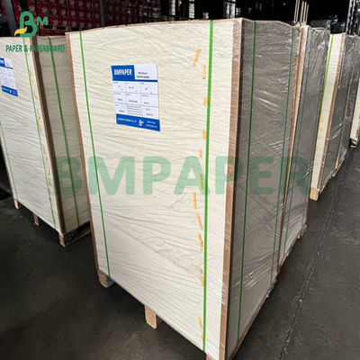 68 gm 70 gm 1100 mm largeur haute résistance à l'humidité papier C1S pour étiquettes de bouteilles de bière