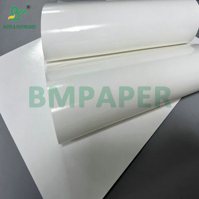 68 gm 70 gm 1100 mm largeur haute résistance à l'humidité papier C1S pour étiquettes de bouteilles de bière