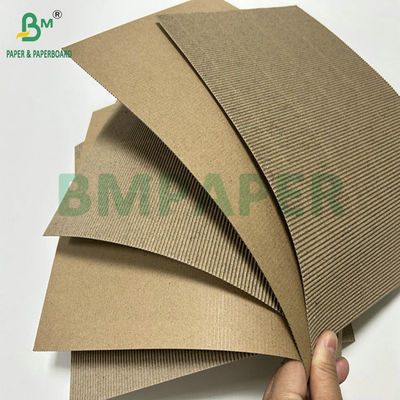 110 gm + 110 gm 2 couches de carton carton micro ondulé pour une pochette de tasse 600 mm x 2000 m