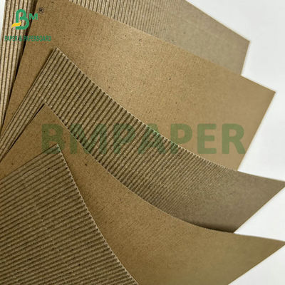 110 gm + 110 gm 2 couches de carton carton micro ondulé pour une pochette de tasse 600 mm x 2000 m