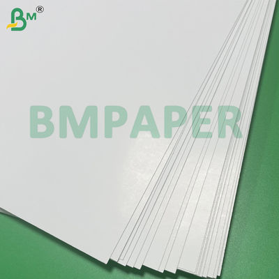 240g 270g Papier lisse pour le jeu de cartes pour le divertissement