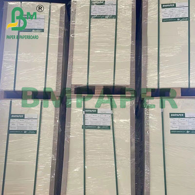 180 g de carton blanc sans revêtement de papier sans bois avec une surface lisse 70 * 100 cm