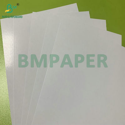 Lumière lisse 310gm 320g Opacité élevée Noir noyau Jouer au poker papier