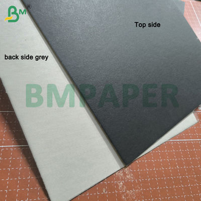 Carton gris laminé en papier noir d'un côté, épaisseur 2 mm pour l'emballage