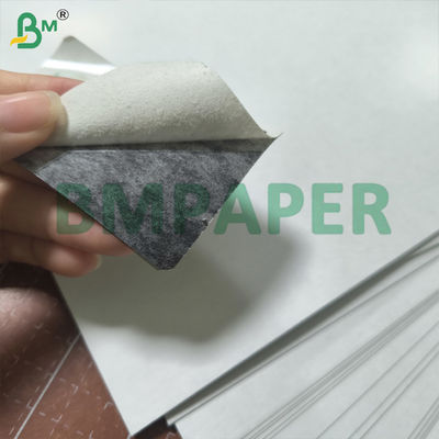 Papier poker brillant à double face, finition brillante avec noyau noir