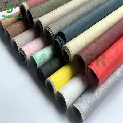 Largeur de rouleau de 147 cm 0,55 mm Papier Tyvek PU évacuable pour sacs pour femmes