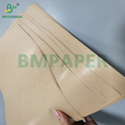 Papier artisanal brun à nervures de 60 grammes pour l'emballage de cadeaux résistant aux larmes 70 x 100 cm