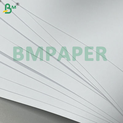 140g 160g Résistance au pliage lisse Eco-friendly High White Paper sans bois Pour les brochures Couvertures de livres